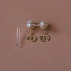 CHRISTIAN DIOR CD Tribal Earrings Crystal Matte Pearl TGIS